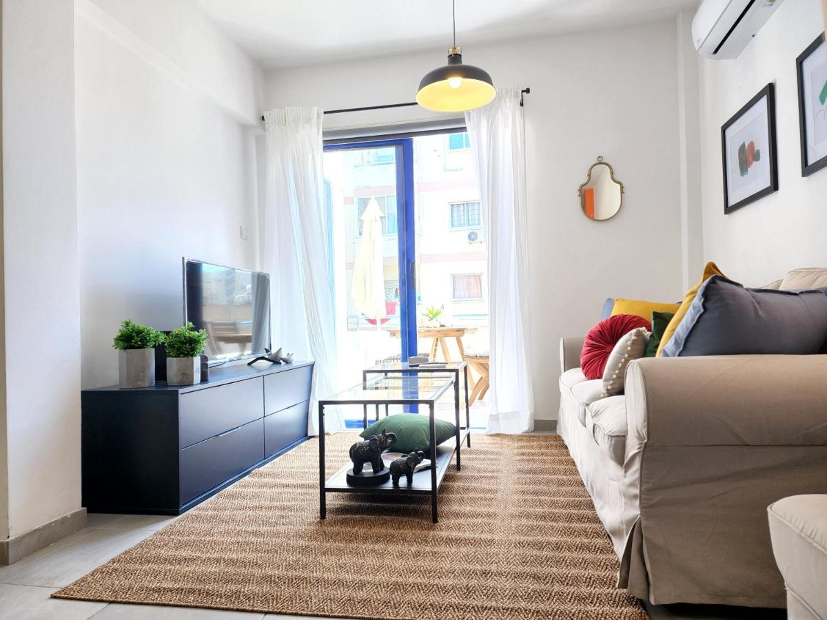 Frida'S Cozy Two Bedroom Apt Larnaca Exterior foto