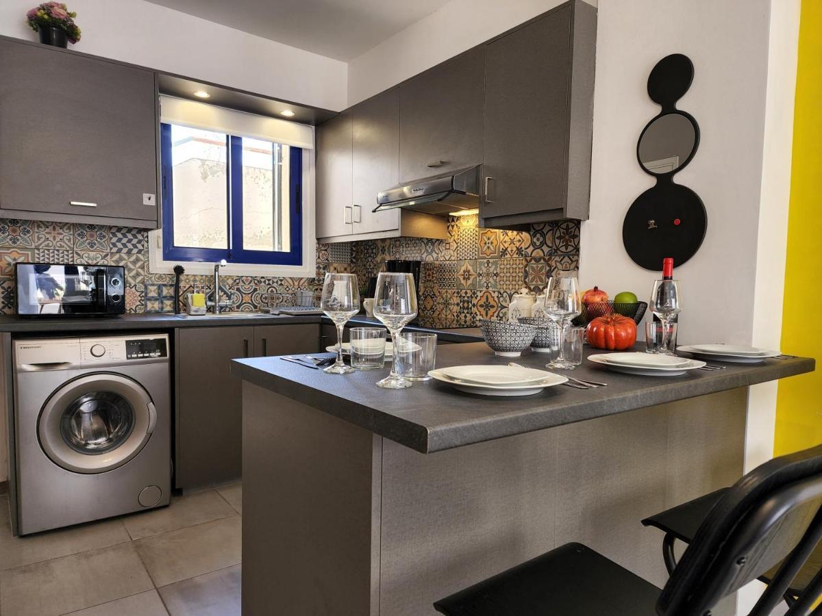Frida'S Cozy Two Bedroom Apt Larnaca Exterior foto
